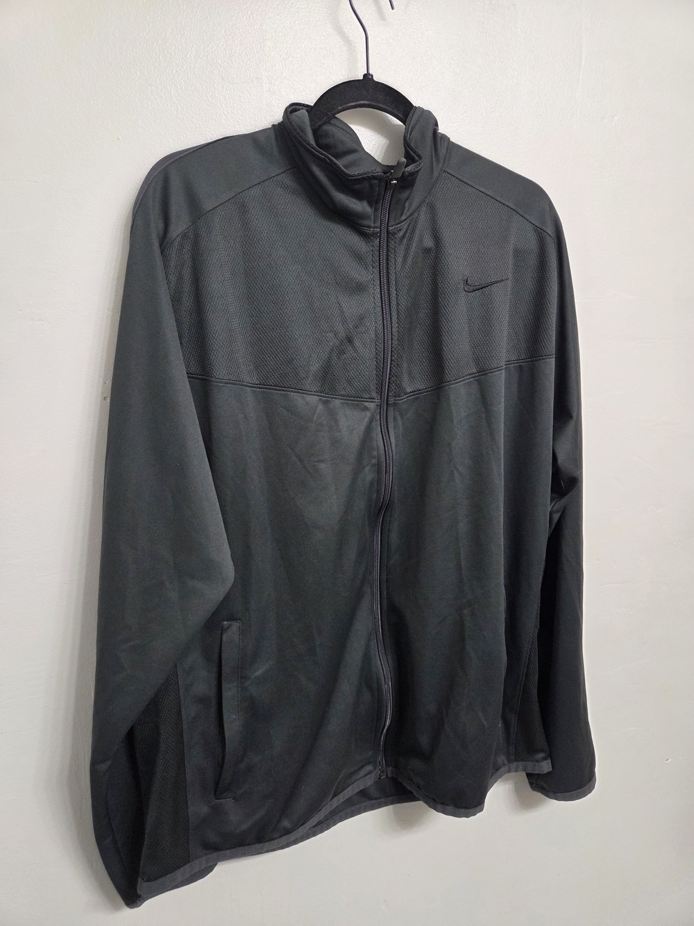 Nike Men's Full-Zip Performance Jacket - Charcoal Black